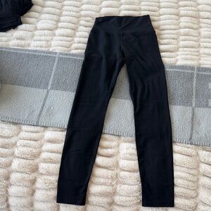 Black Carbon 38 High-Waisted Leggings